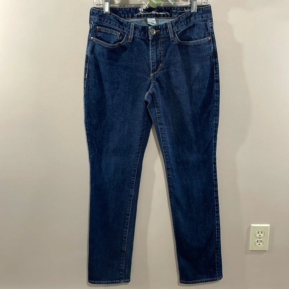 Eddie Bauer Slightly Curvy Straight Leg Dark Wash Denim Jeans 6 - Picture 1 of 16